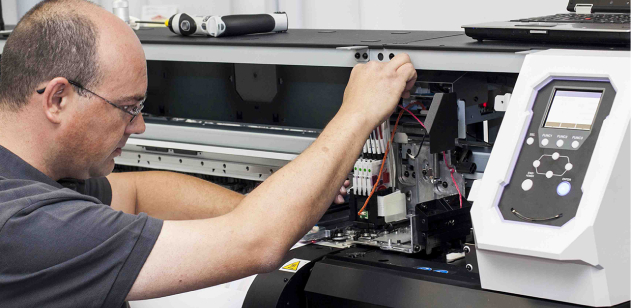 services-team-at-dimix